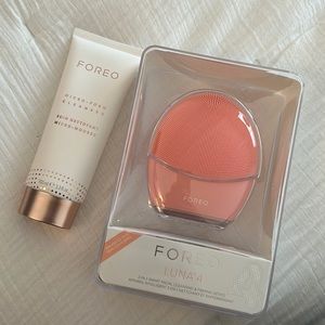 Brand new FOREO Luna 4 in box never opened + free FOREO Micro-foam cleanser